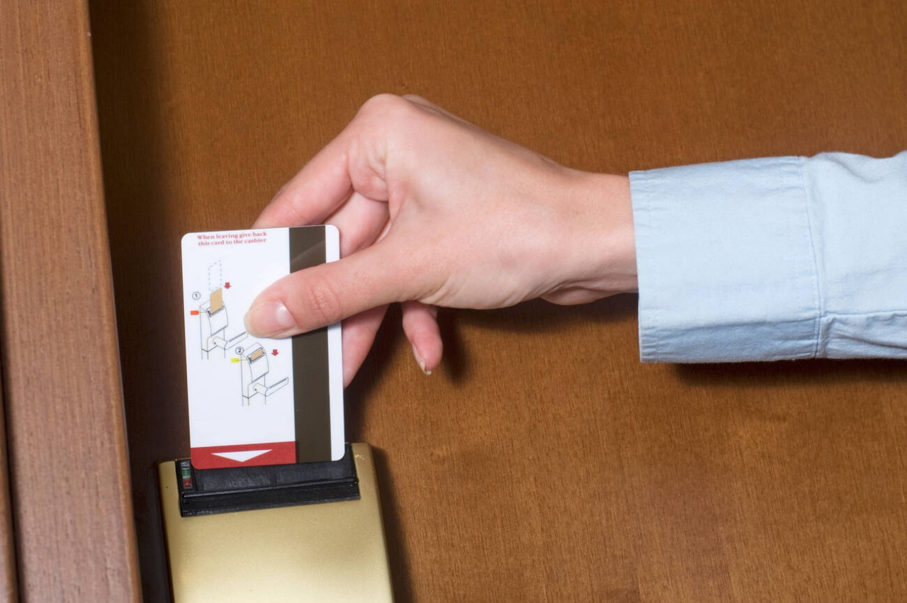 in thẻ chìa khóa khách sạn